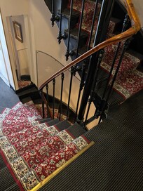 Also has lift
