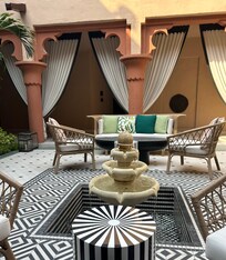 Seating area