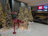 So cutely decorated for the holidays!