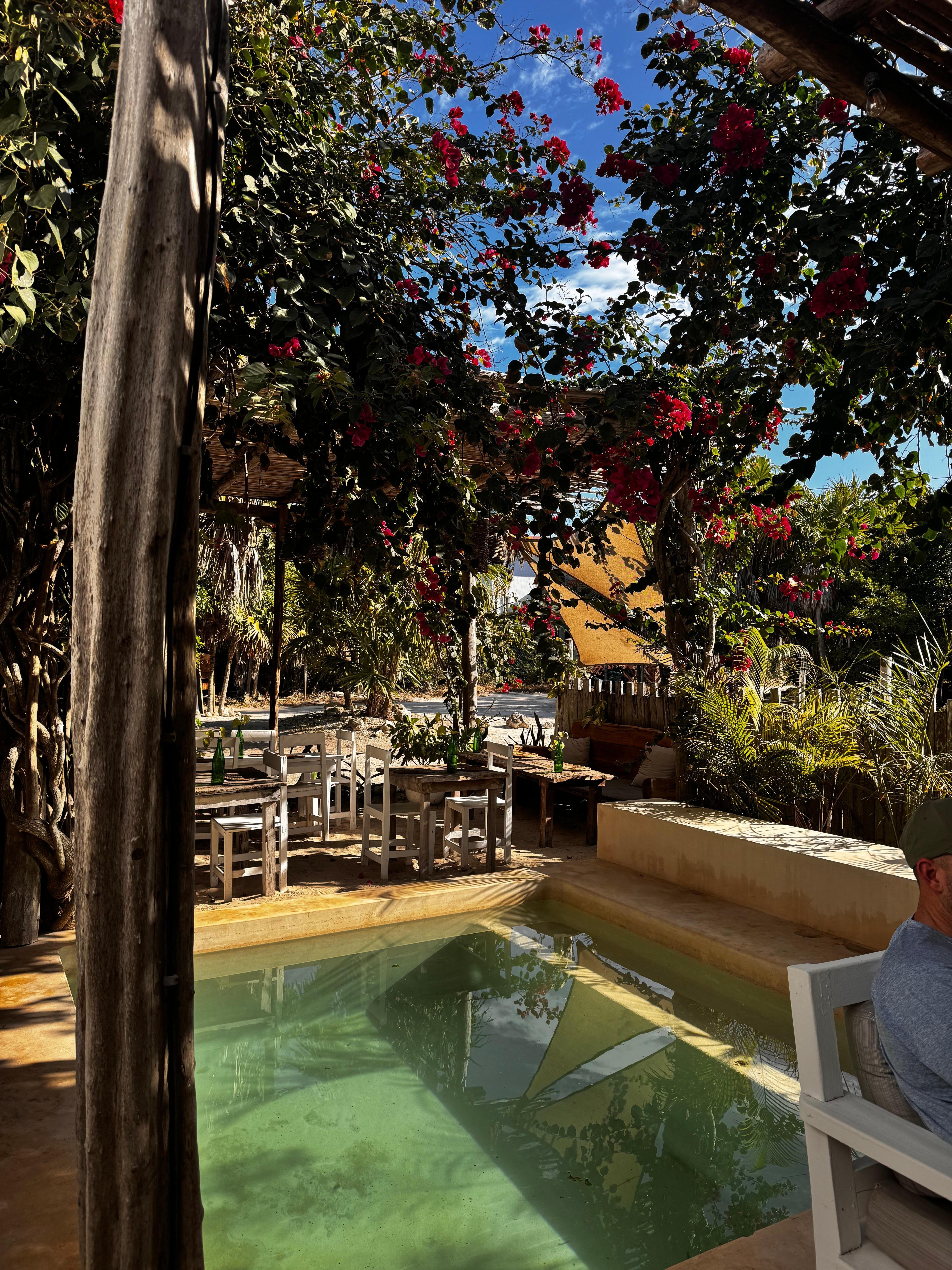 Enjoyed having breakfast here!