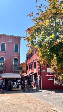 Gondolier “depot” at night outside the hotel!