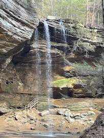 Great base to explore Hocking hills from.