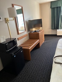 Could easily place desk along the wall.