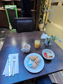 Very decent complimentary breakfast with an affordable option should you want a full breakfast. I would however offer guests tray to carry their meals from the serving area to the tables.