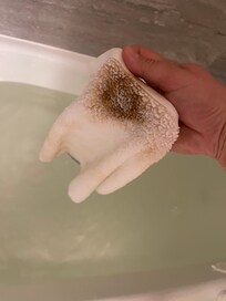 this was a clean white rag that was left in the tub as the water drained