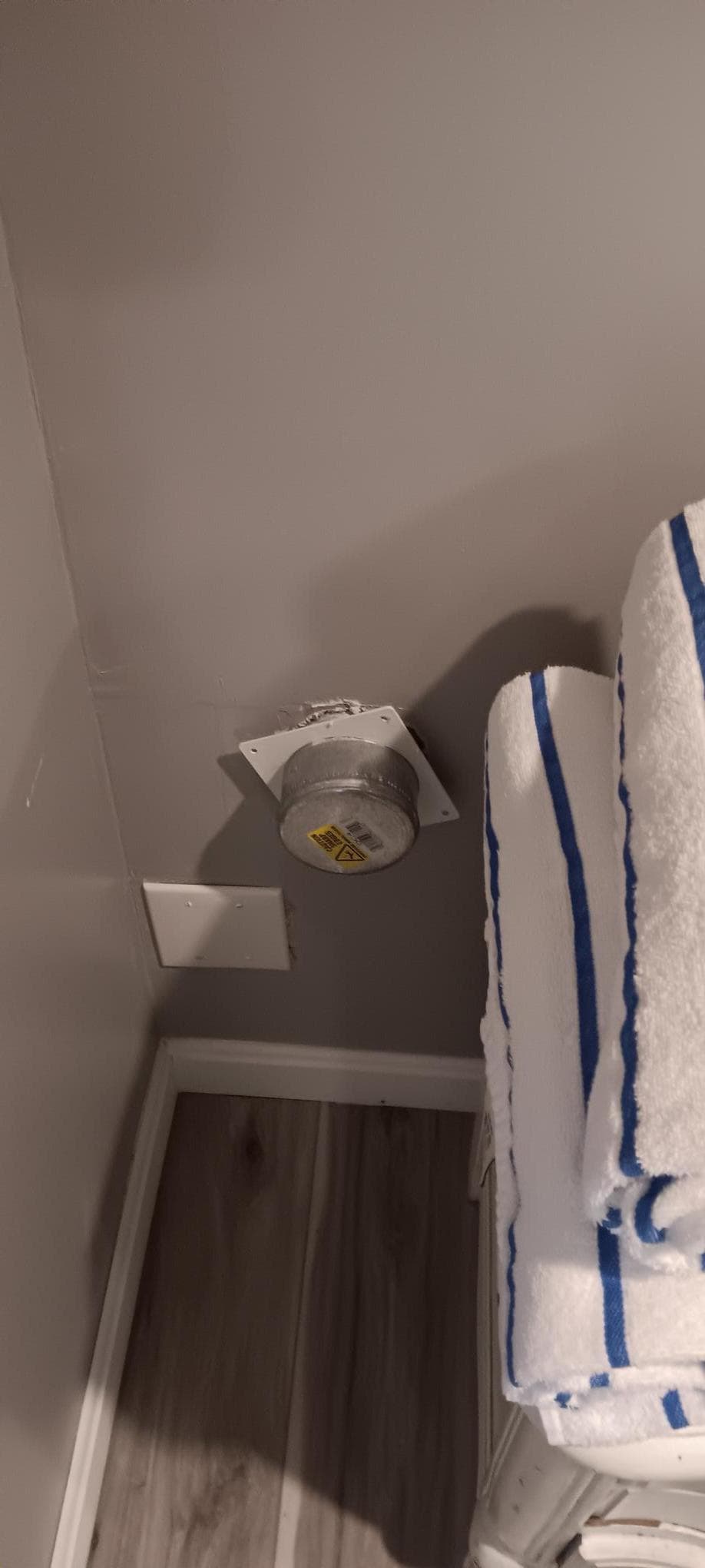 Dryer vent, no dryer found?