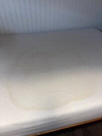 Pee stains on the mattress