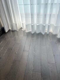 Floor with scratches