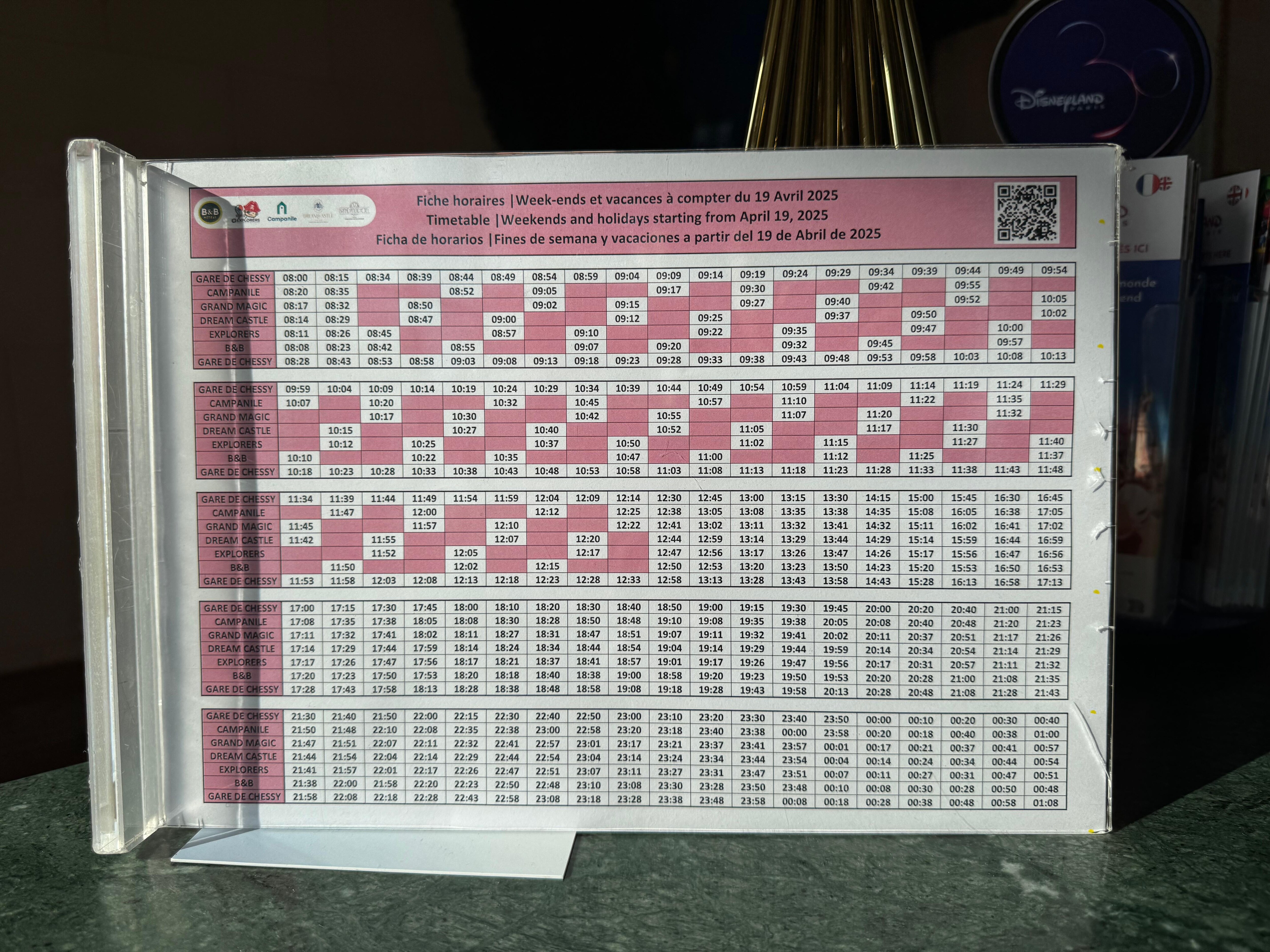 Bus times from hotel to Disney 