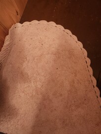 dirty bath mat