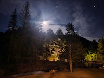 Peaceful with beautiful views! It was too cold to enjoy for long outside. The creek was frozen so we look forward to a stay in the summer when it's warmer and we can hear the water moving freely.