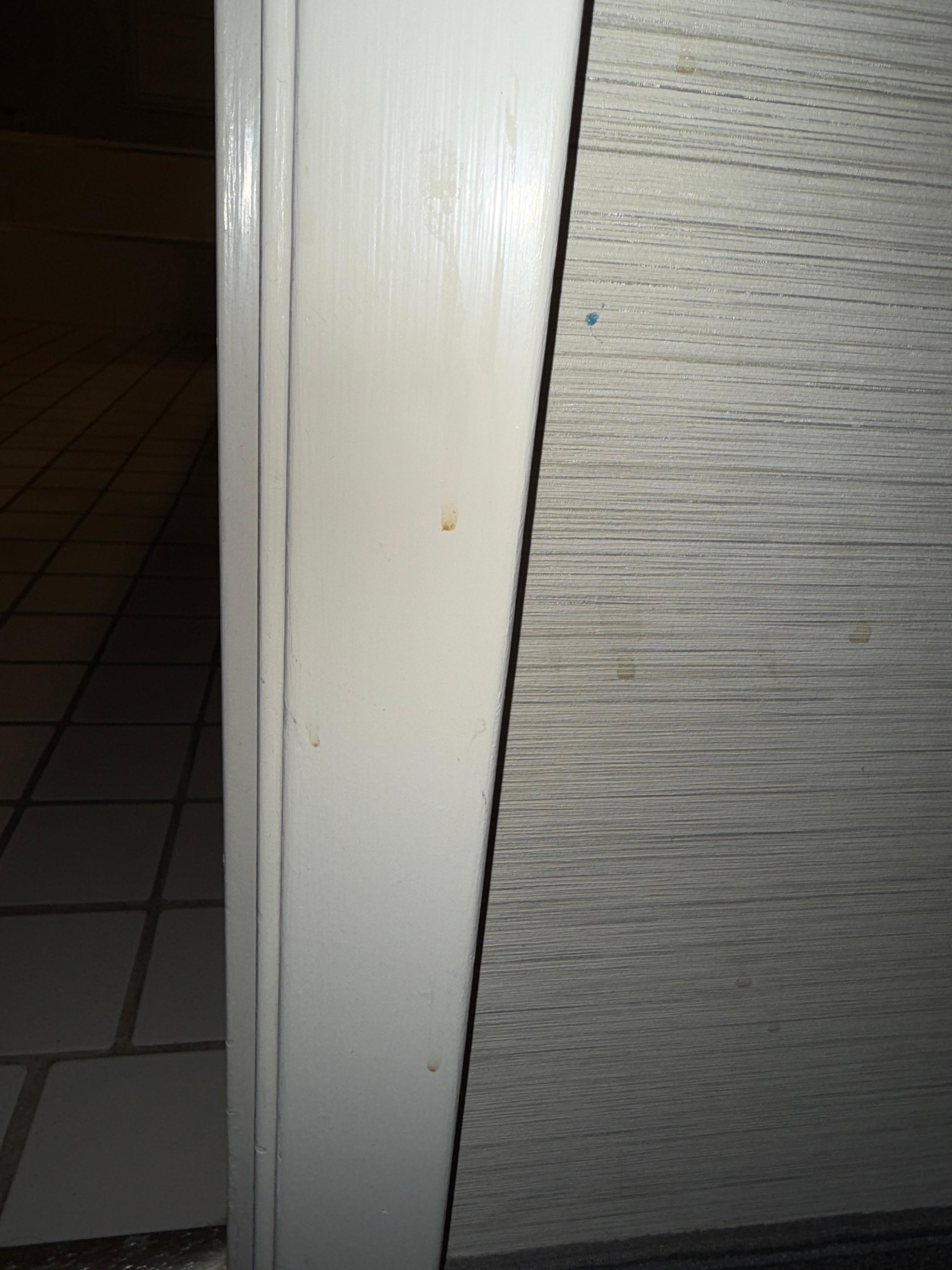Nasty door in new new room