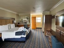 Such a huge room! Loved my stay here !