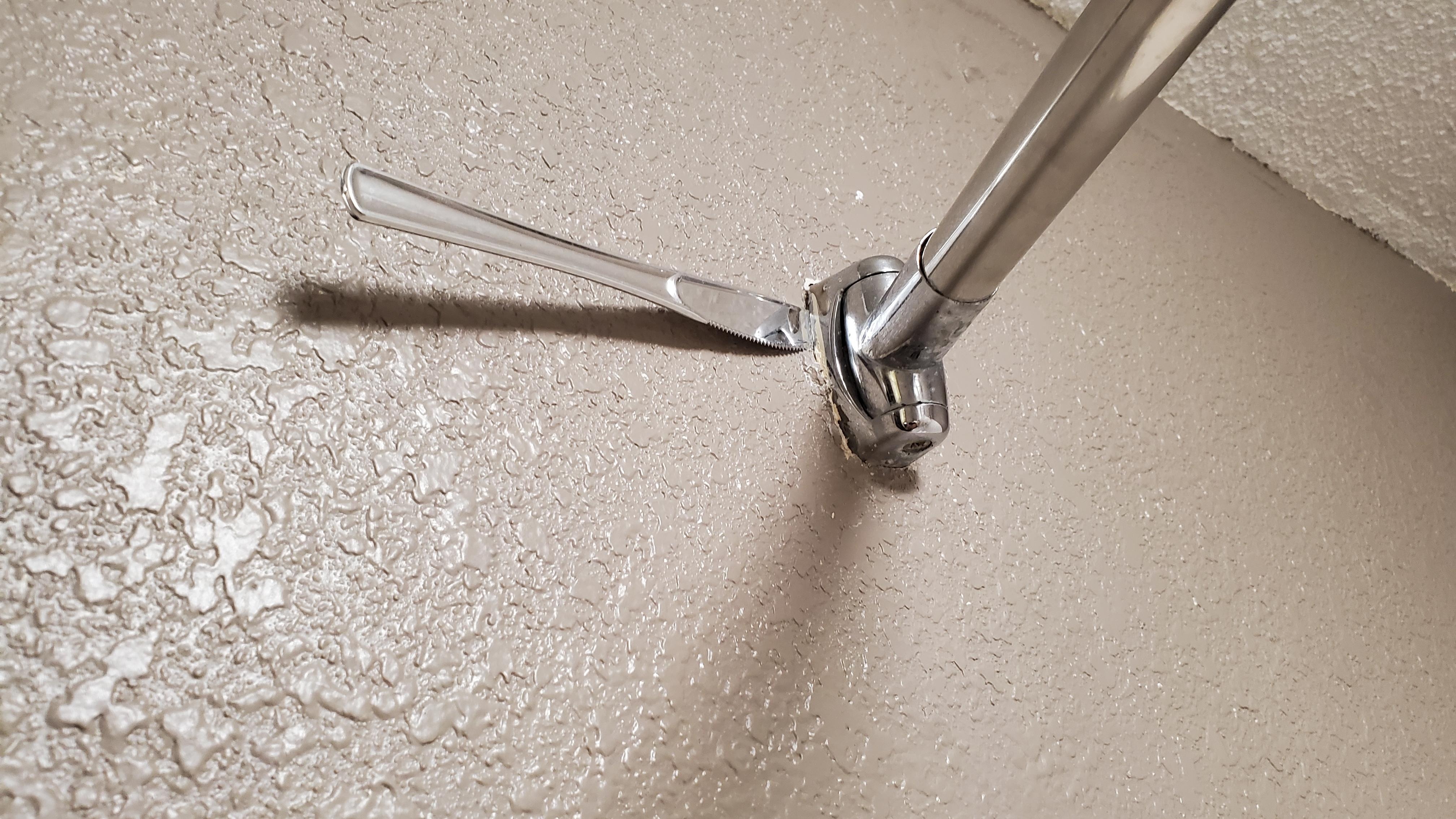 This was a first for me, seeing a butter knife used like this. 