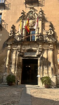 Frente del hotel.
