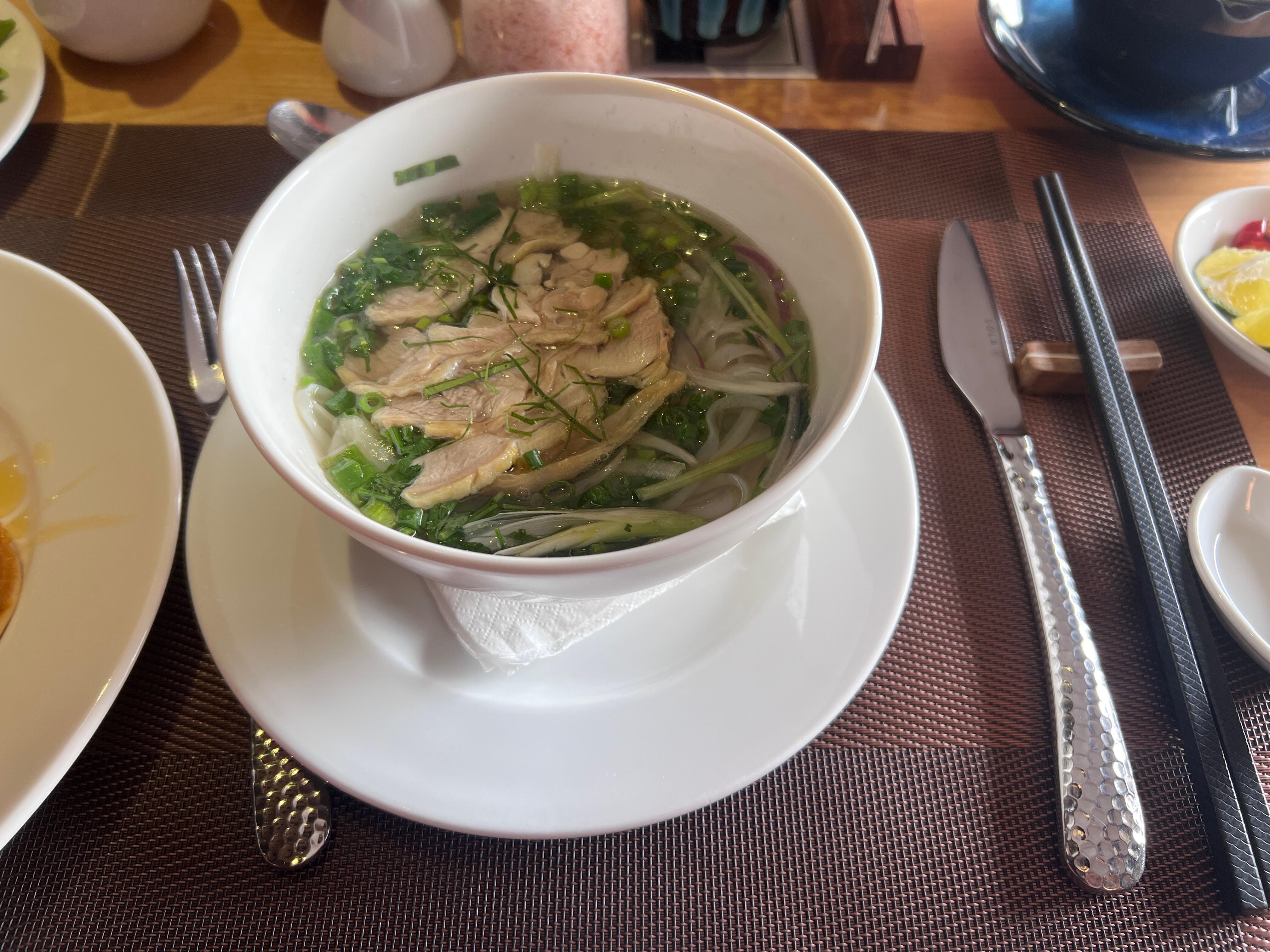 早餐吃到飽，其中的主食pho