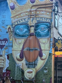 NuLu building art