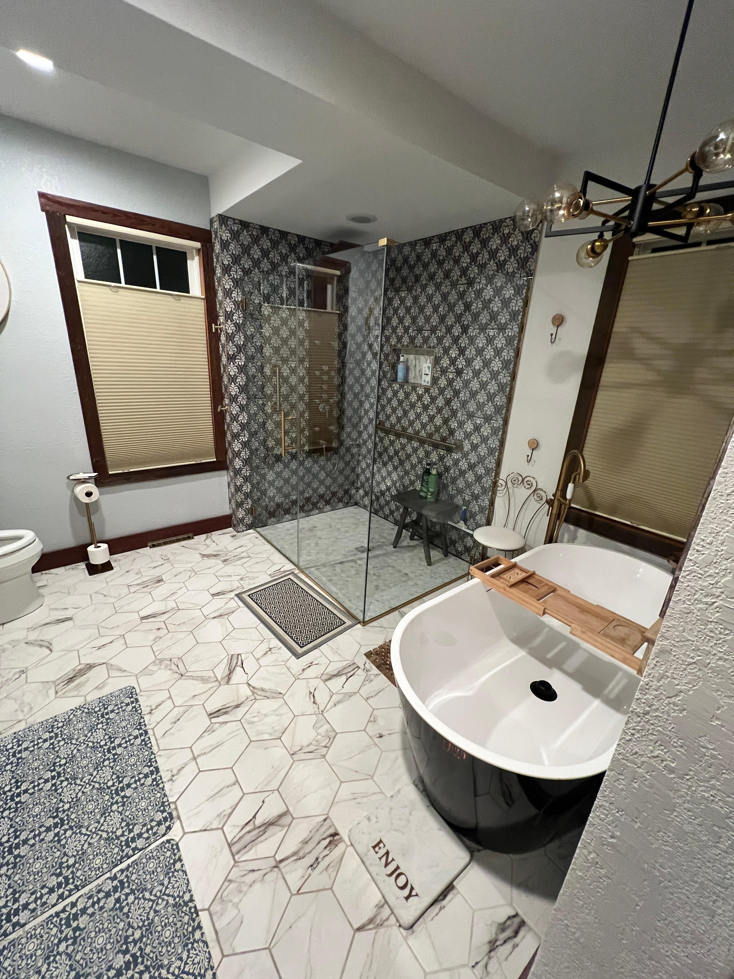 Floors are heated and the bath is relaxing 