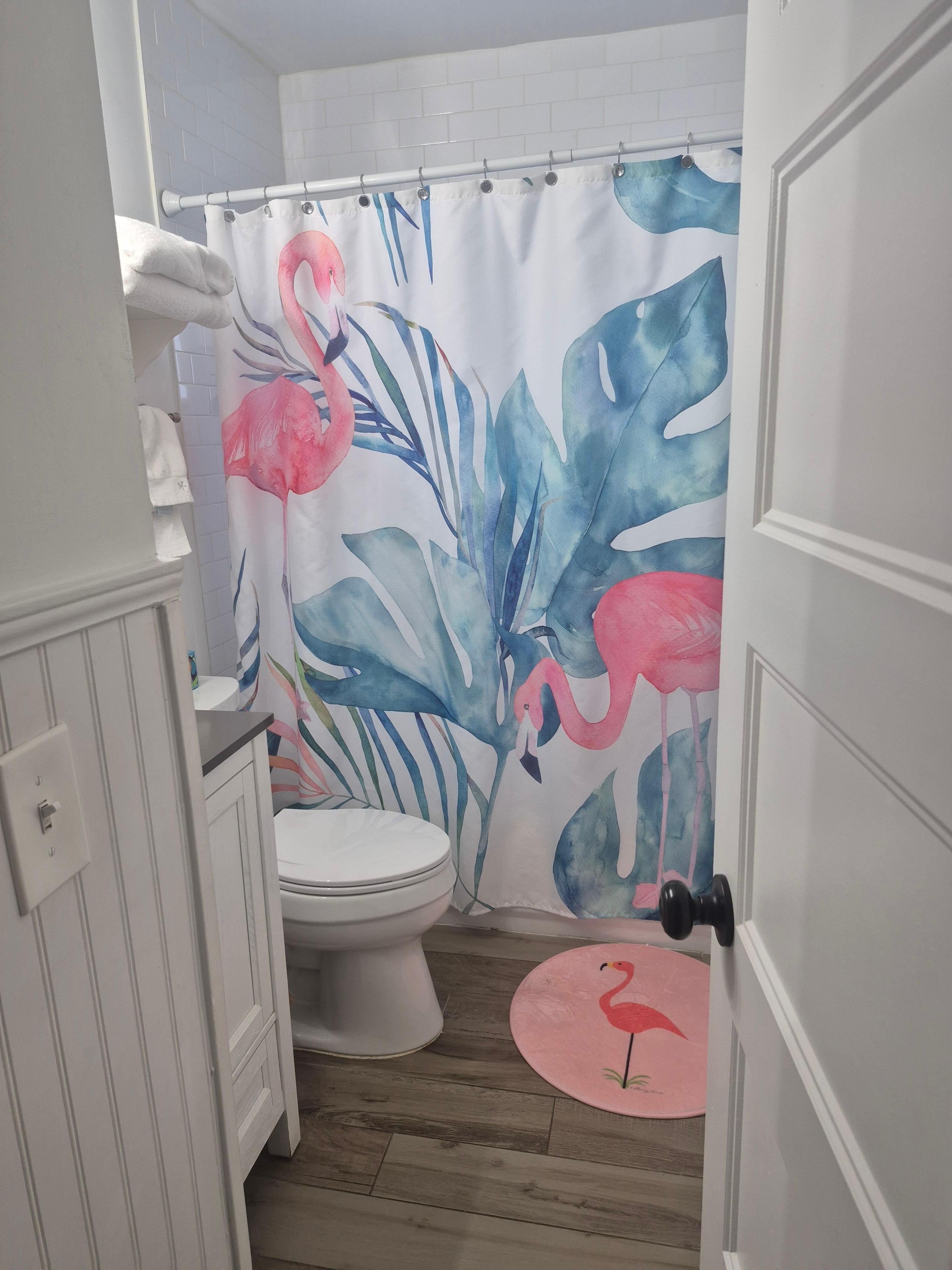 Bathroom 2 (tub/shower combo)