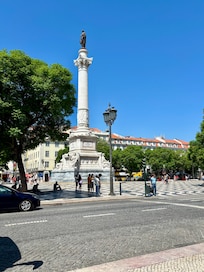 Front area of hotel facing Rossio Placa