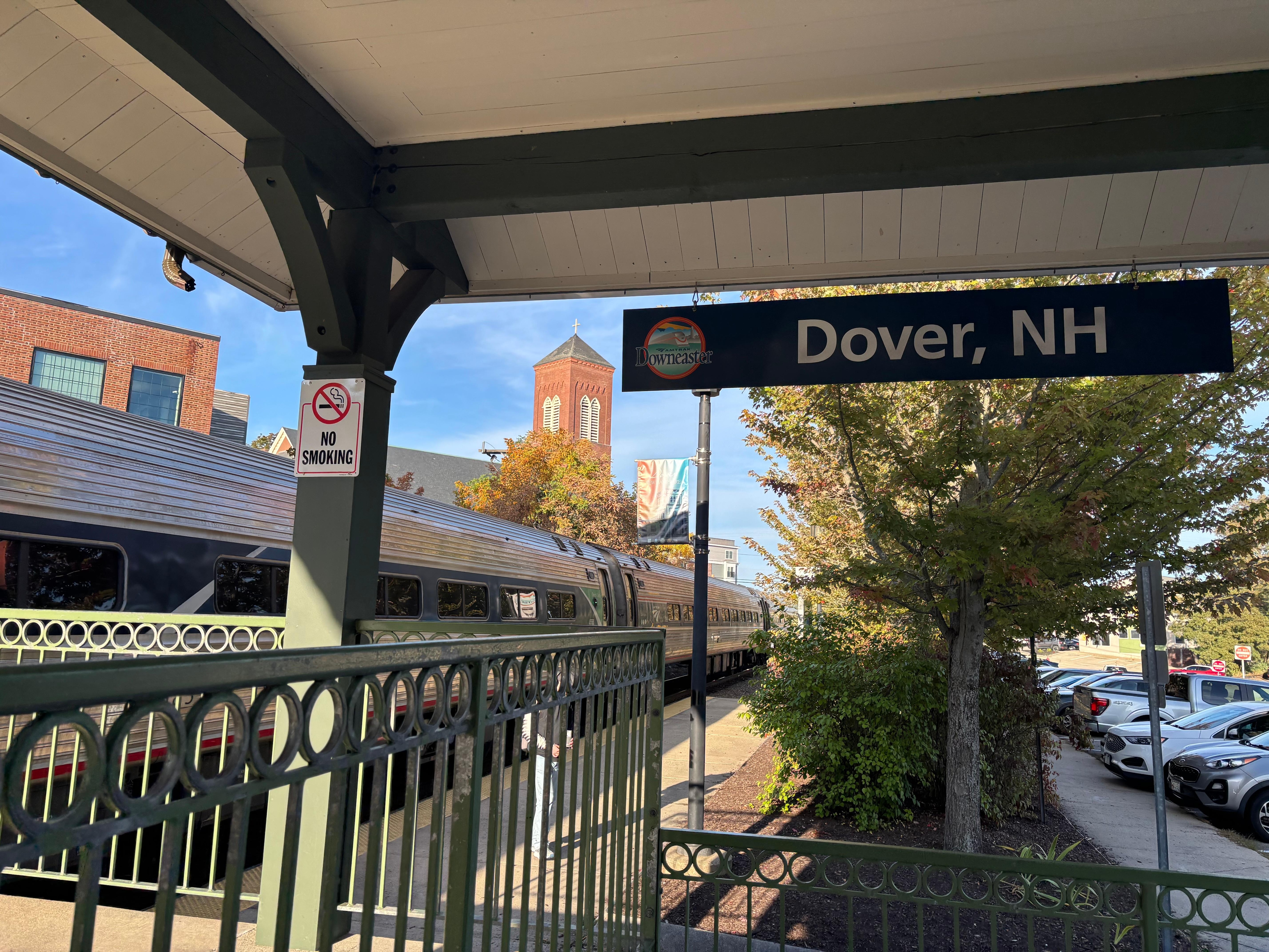 4 walking minutes from the house!