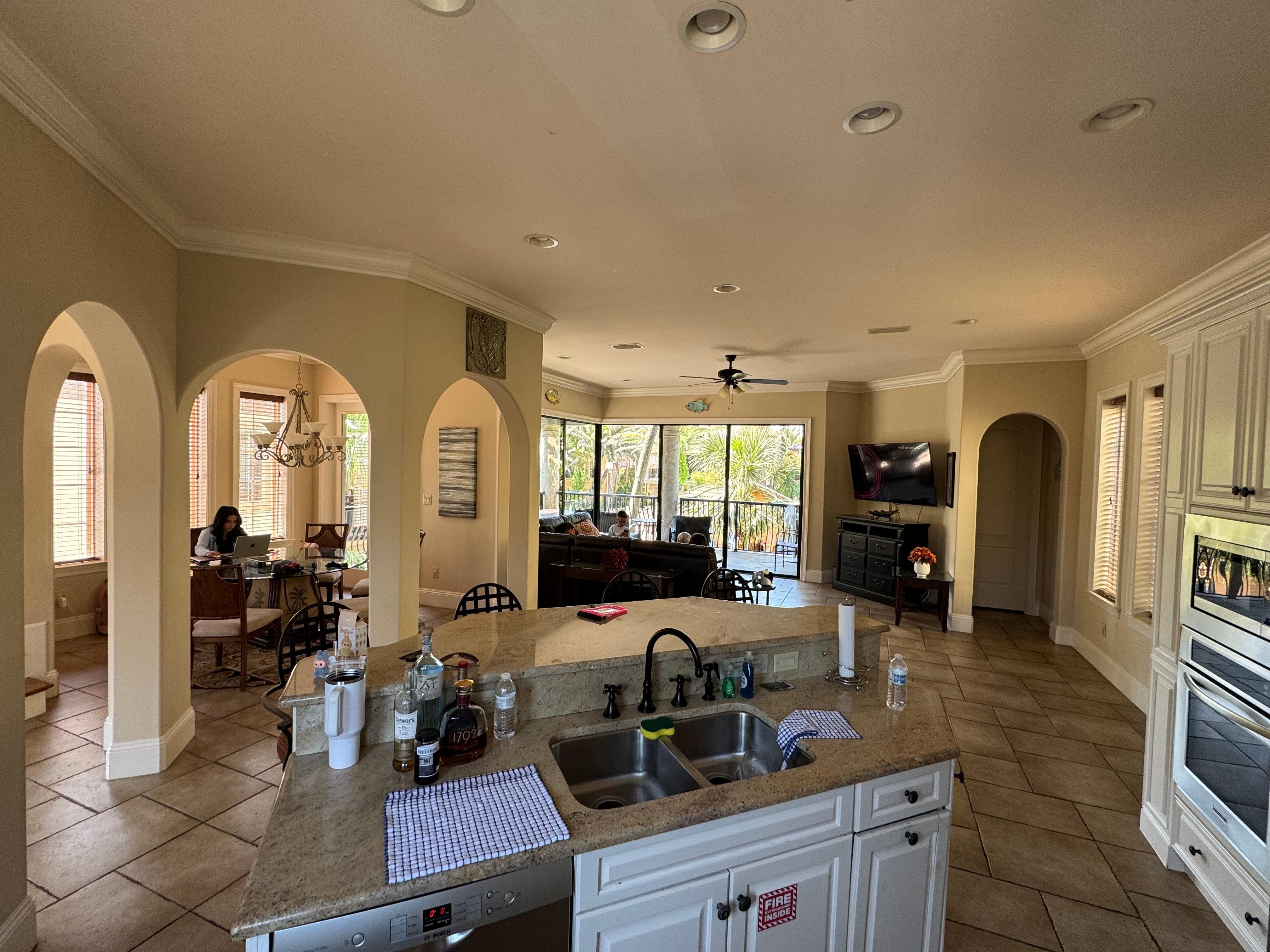 2nd floor living room 