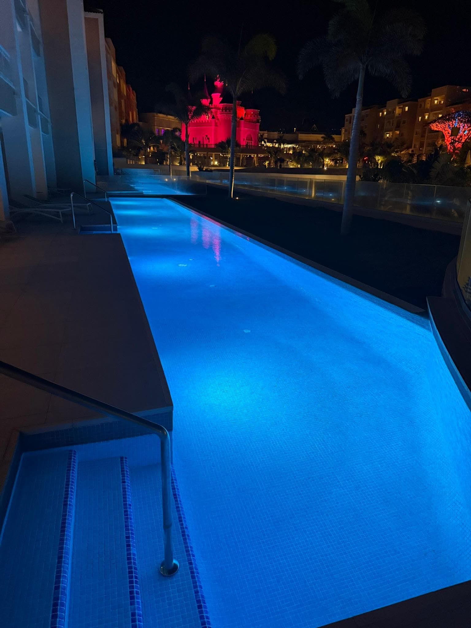 swim up pool by night
