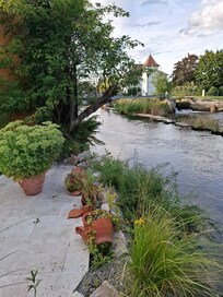 Hinterm Haus