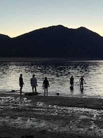 Sunset at Lake Cle Elum.