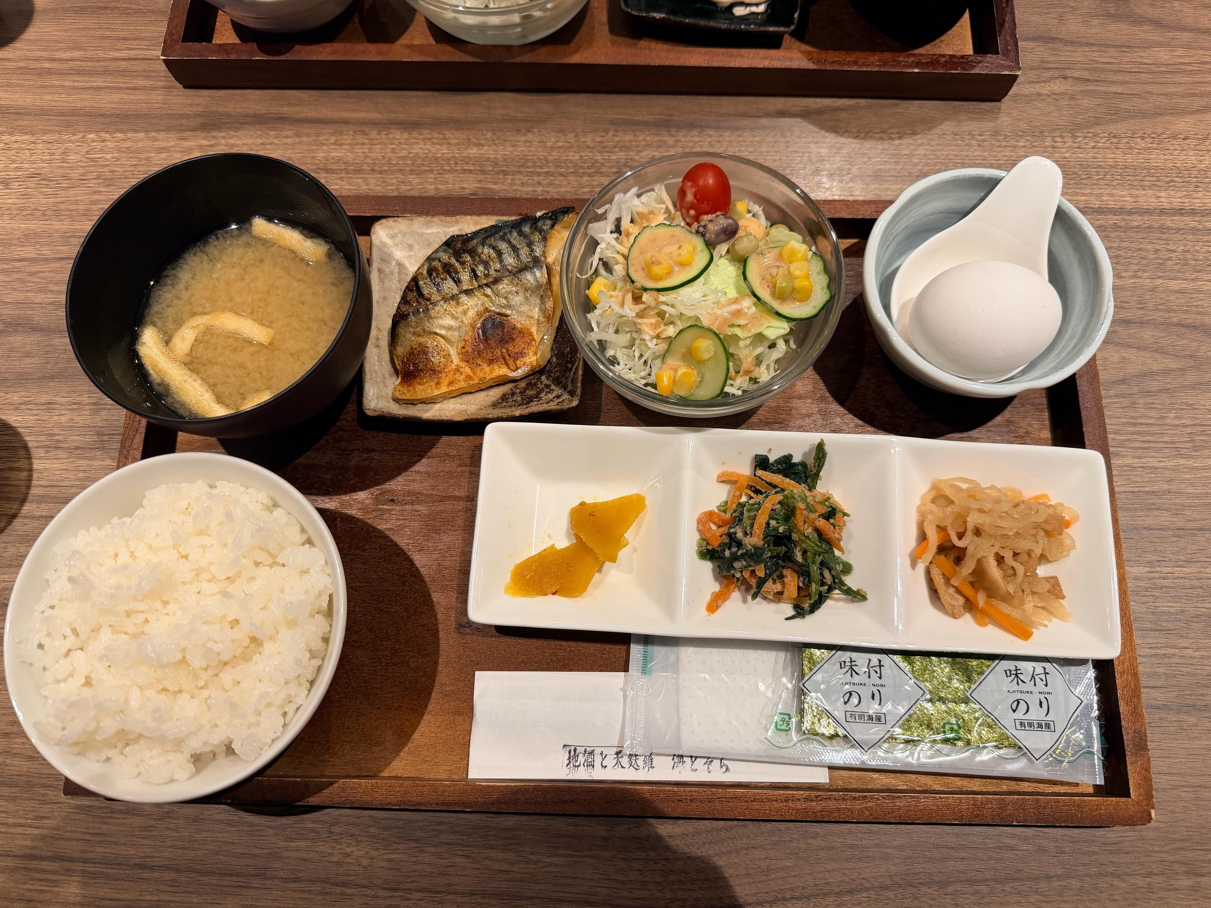 朝食の定食