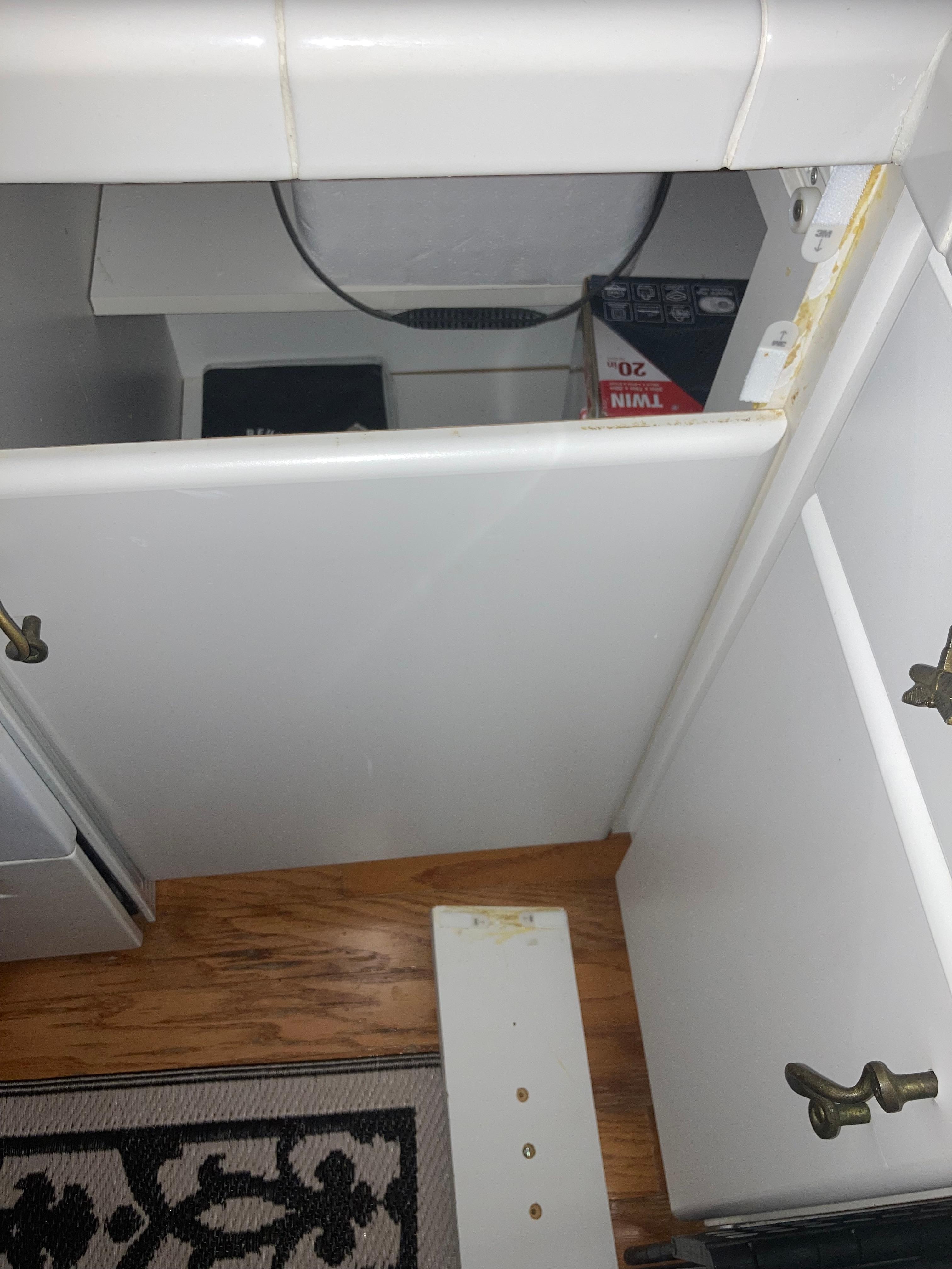 Fake kitchen drawer fell off 