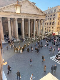 La otra ventana tiene una vista igual de impactante