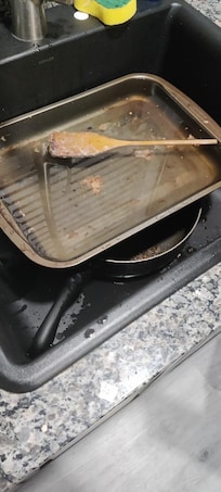 Kitchen at check-in.