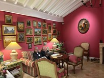 The sitting room.