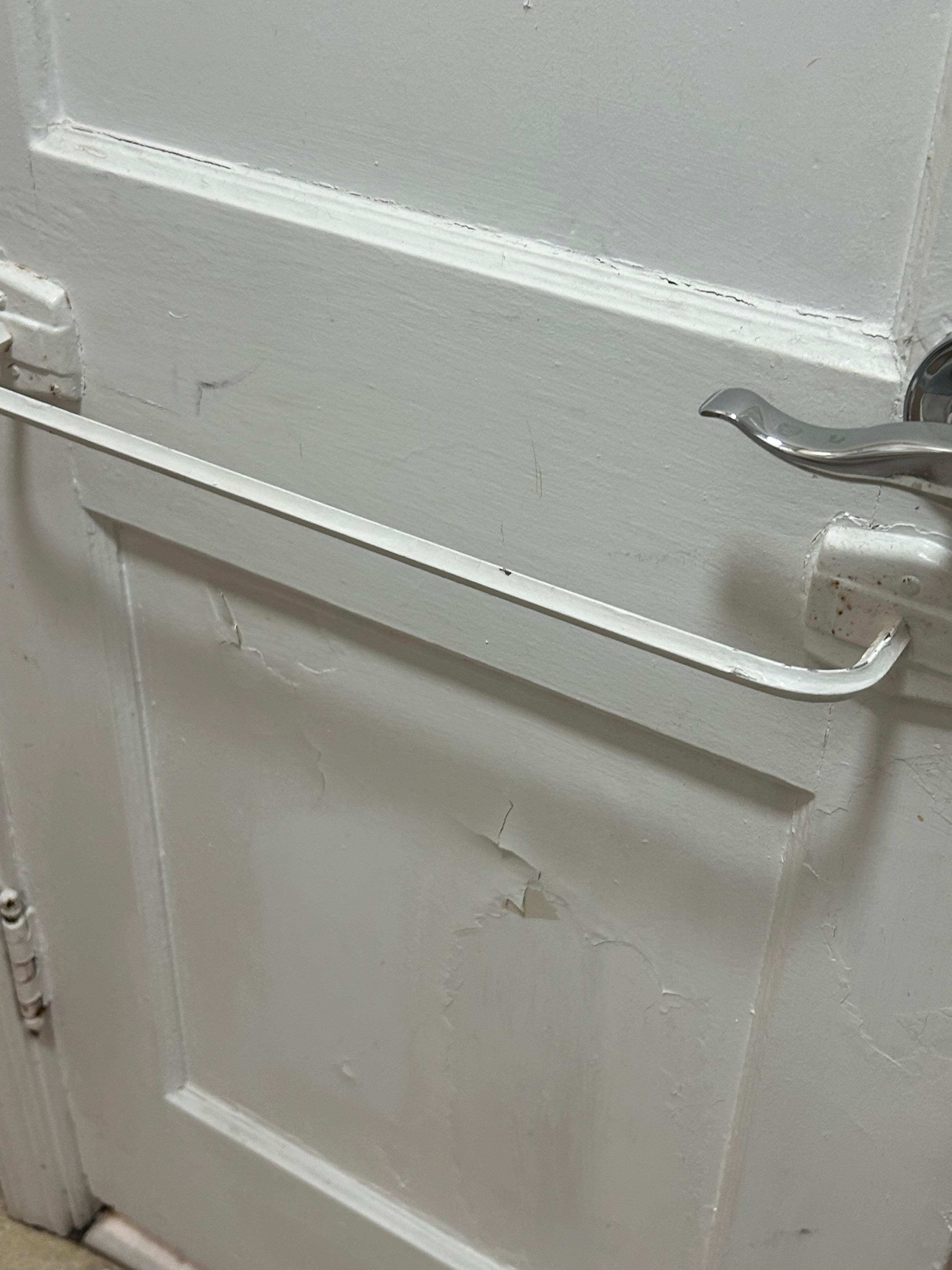 Multiple rooms had bad painted doors