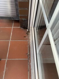 Ecken total voll Dreck