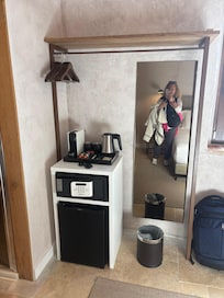 Coffee tea and refrigerator with complimentary water