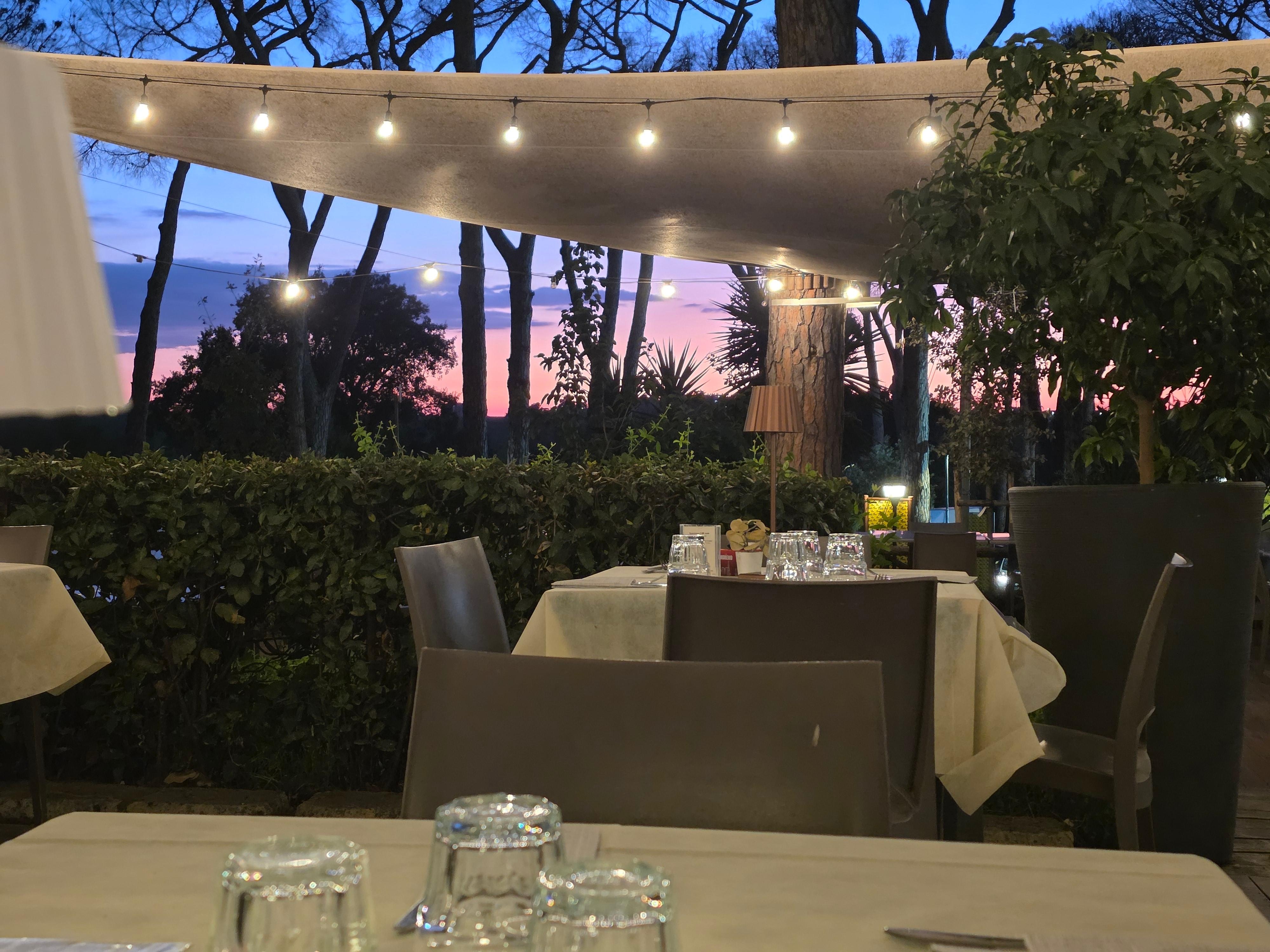 Das Restaurant war ordentlich  und die Speisekarte überschaubar.