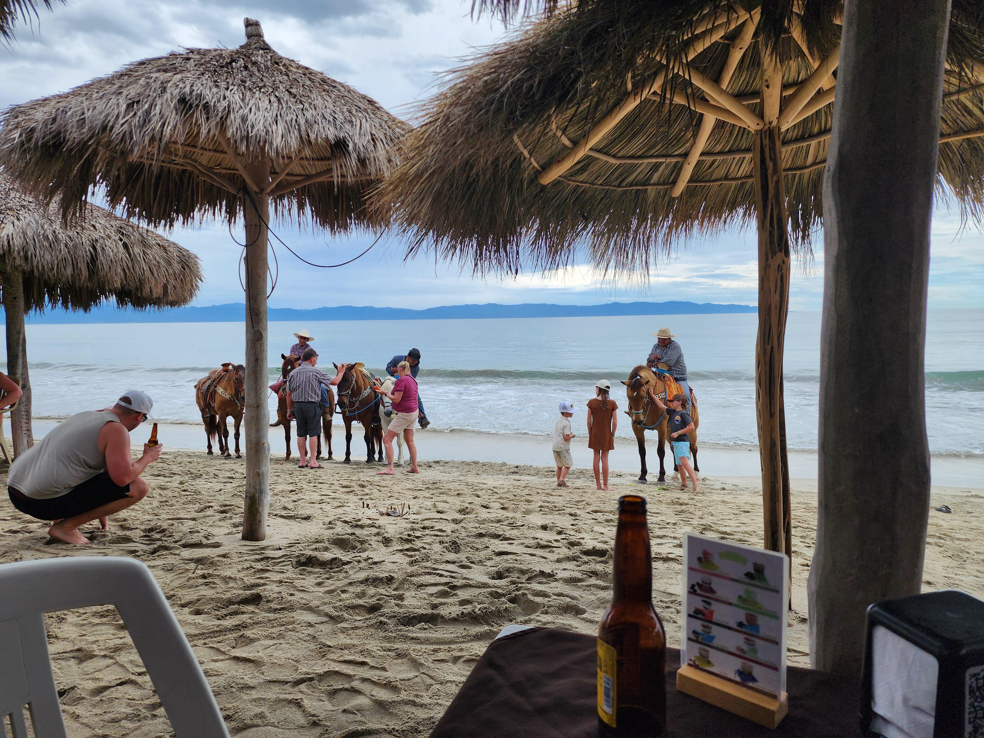 No need for the All-inclusive plan - order from the restaurants, the great room service menu, or choose from MANY nearby restaurants.