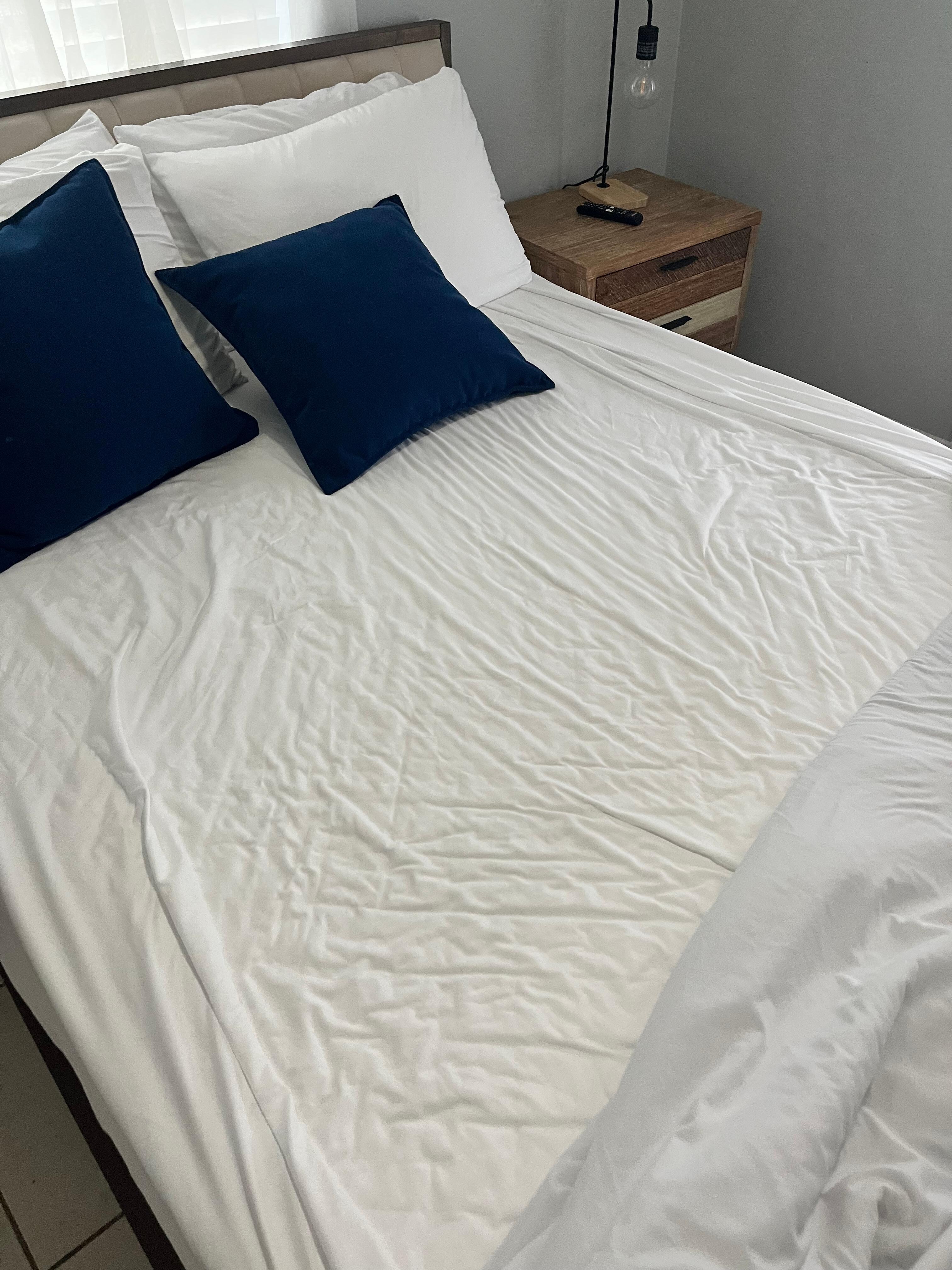 Used bed sheets