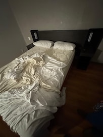 Bedsheets so small you can't actually cover the bed. No blankets to cover yourself