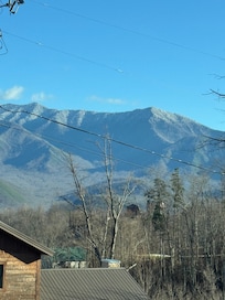 The view heading on the road to the cabin!