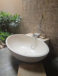 Beautiful bathroom