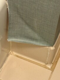 Bathroom wall peeling