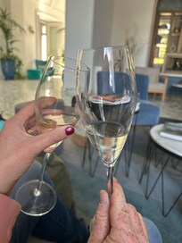 Welcome drinks in the foyer. Made to feel welcome straight away.