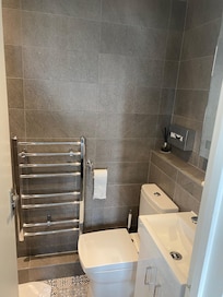 The compact on-suite.