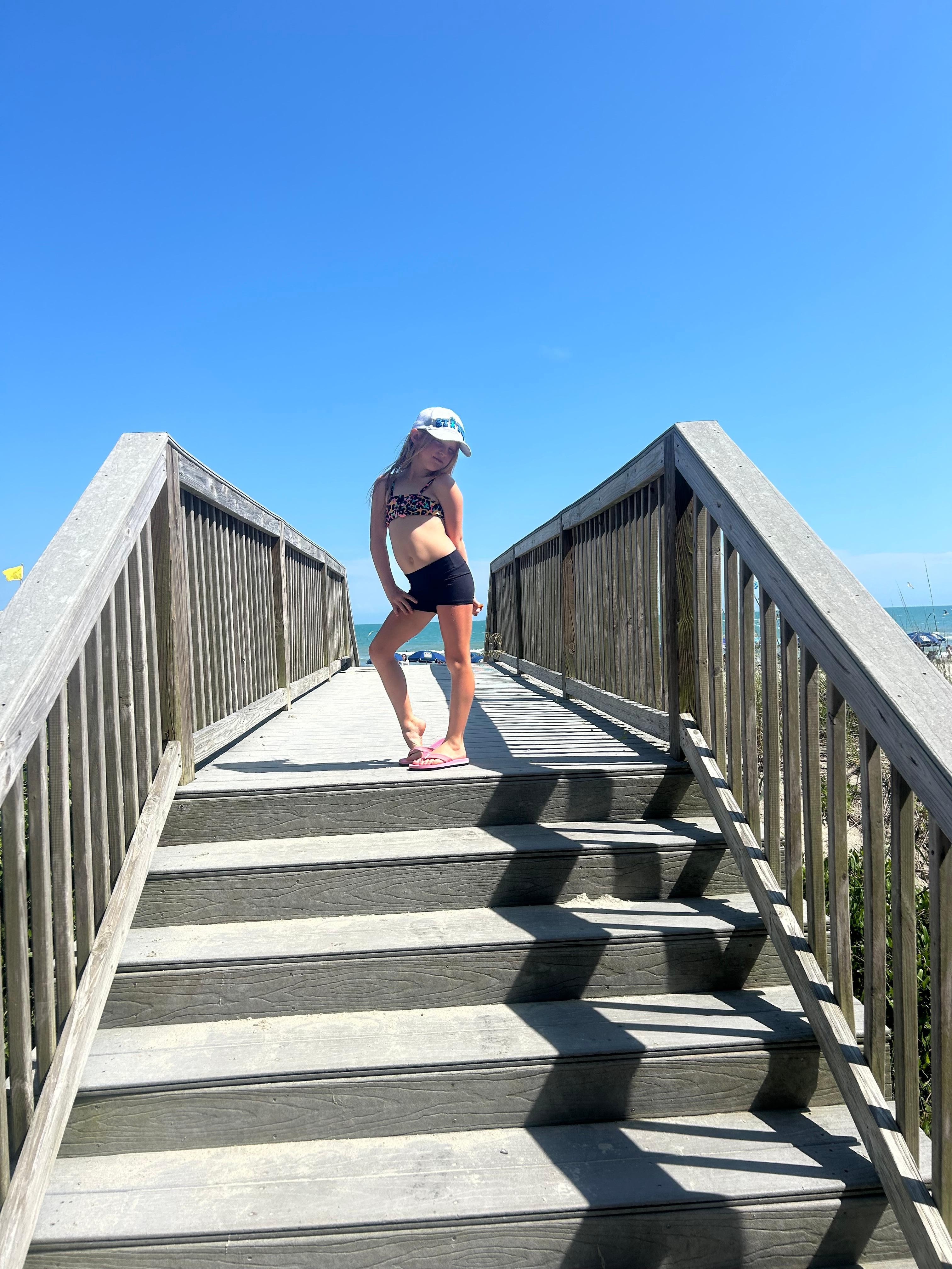 Beach access from  the pool! No climbing sand dunes. 
