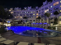 Nighttime ambiance was lovely