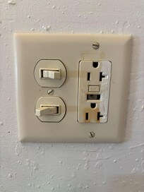 Outlet in bath didn’t work