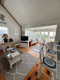 Seating area by the kitchen